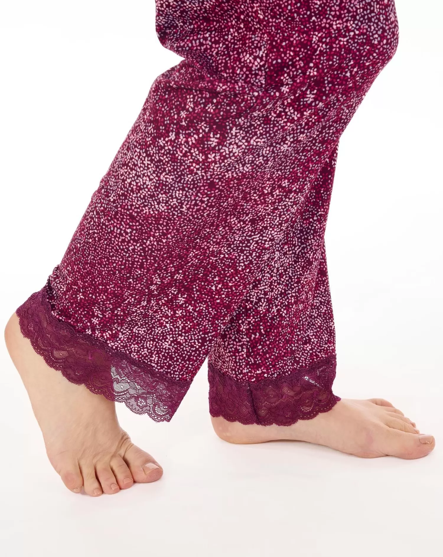 Slenderella Pyjamas | Gaspe By Damson Short Sleeve Pyjamas - Ditsy Print