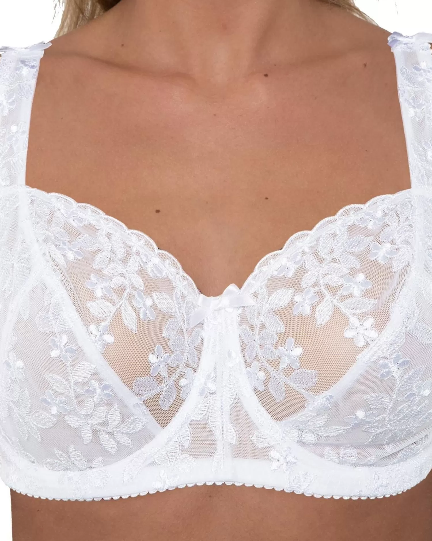 Gemm Bras | Floral Embroidered Lace Bra - White