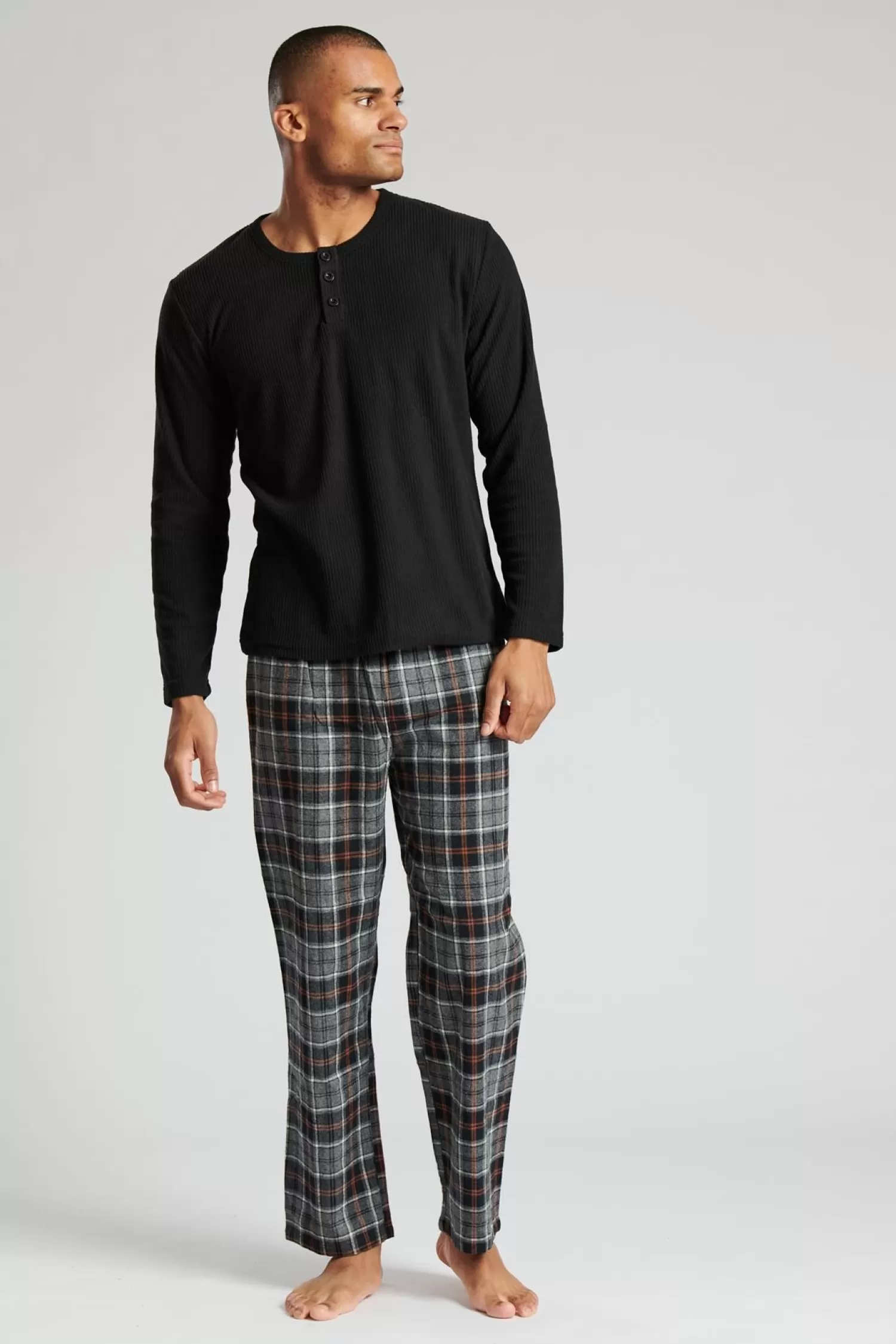 Men Loungeable Fleece & Brushed Cotton Pyjamas - Black