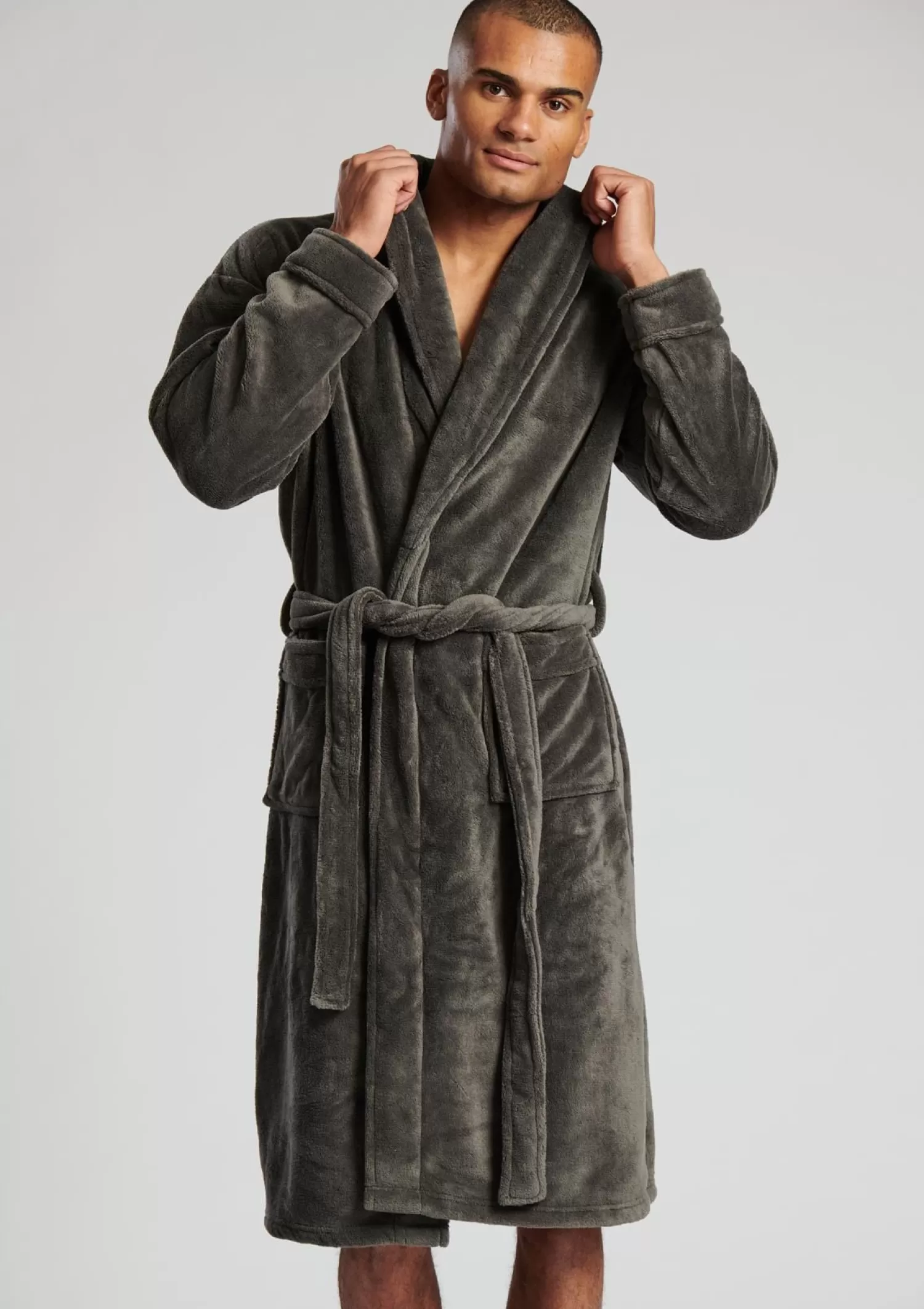 Men Loungeable Shawl Collar Fleece Dressing Gown - Grey